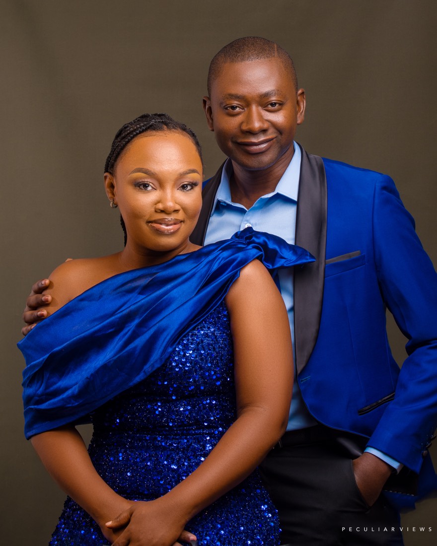 Chidimma and Gbenga dressed in blue